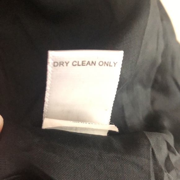 Banana Republic skirt gray tone and black lines - Picture 6 of 8